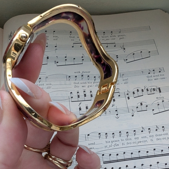 Geneva Gold Bangle Watch - Picture 8 of 14